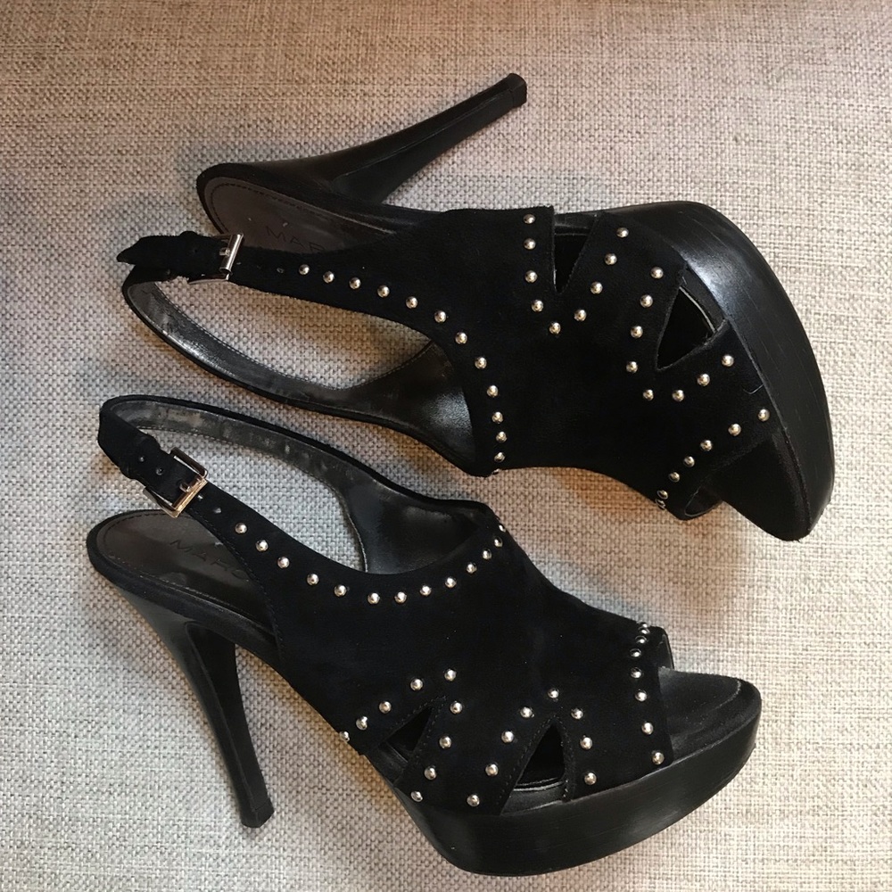 Marc Fisher soft black suede sling shoe!